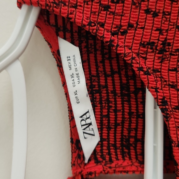 Zara Red and Black Floral Print Chiffon Dress - Picture 6 of 8
